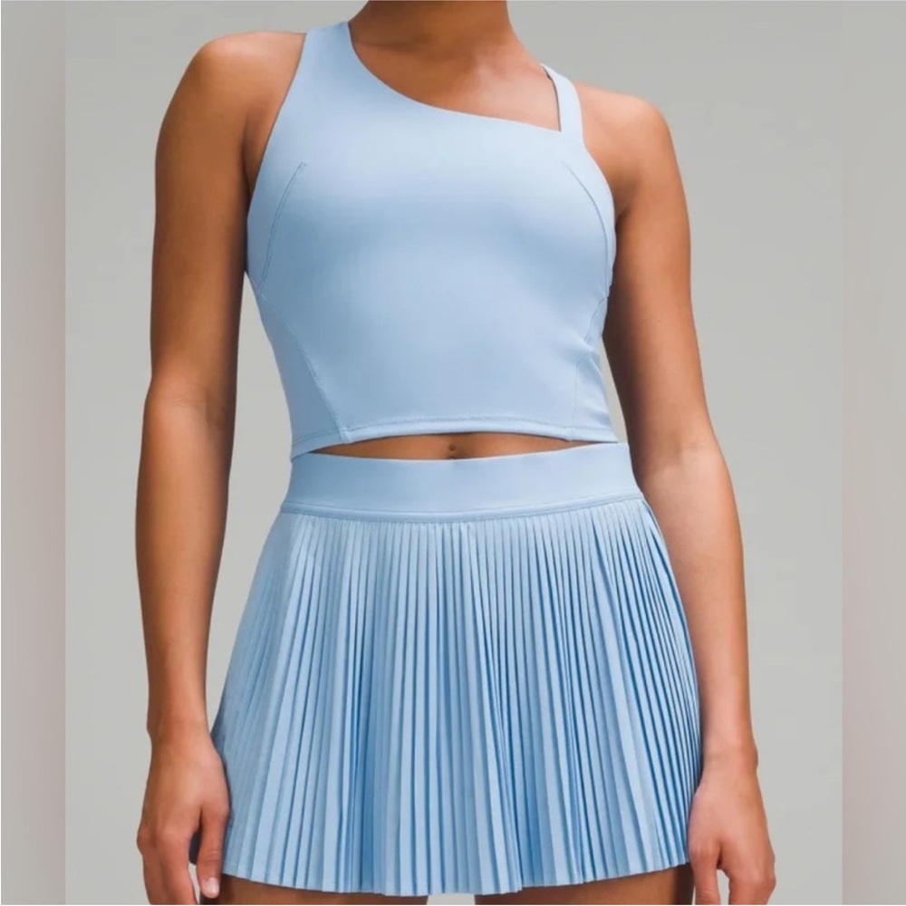 Lululemon Everlux Asymetrical Crop Tennis Tank in Sinatra Blue (10) - Picture 2 of 10